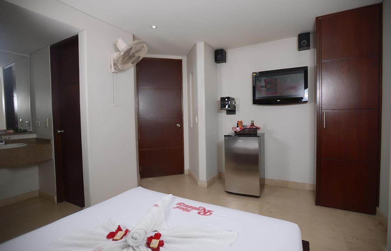 Hotel Romanza Medellin Hotel 3*